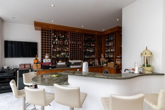 Imagem Casa com 5 Quartos à Venda, 621 m² em Santa Felicidade - Curitiba Imagem Casa com 5 Quartos à Venda, 621 m² em Santa Felicidade - Curitiba