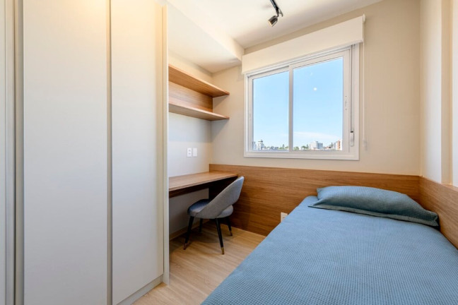 Imagem Apartamento com 2 Quartos à Venda, 55 m² em São João - Porto Alegre Imagem Apartamento com 2 Quartos à Venda, 55 m² em São João - Porto Alegre