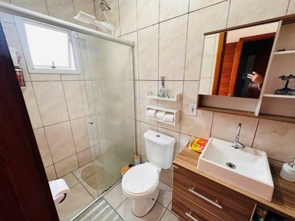 Imagem Casa com 2 Quartos à Venda, 48 m² em Restinga - Porto Alegre Imagem Casa com 2 Quartos à Venda, 48 m² em Restinga - Porto Alegre