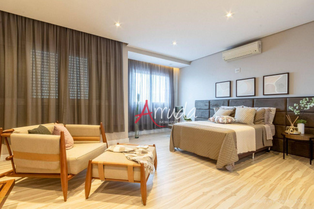 Imagem Imóvel com 3 Quartos à Venda, 544 m² em Centro - Cascavel Imagem Imóvel com 3 Quartos à Venda, 544 m² em Centro - Cascavel