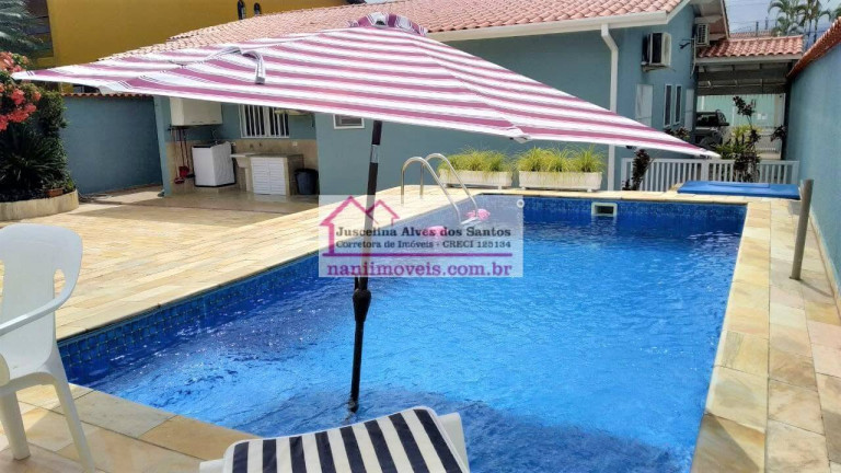 Imagem Casa com 3 Quartos à Venda, 214 m² em Parque Balneário Poiares - Caraguatatuba Imagem Casa com 3 Quartos à Venda, 214 m² em Parque Balneário Poiares - Caraguatatuba