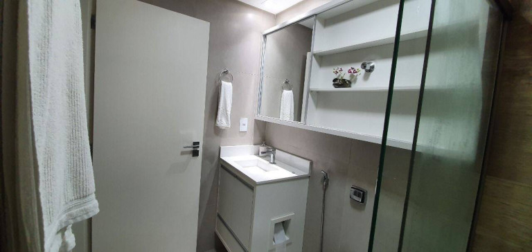 Imagem Apartamento com 2 Quartos à Venda,  em Centro - Taubaté