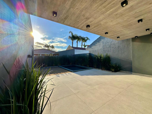 Imagem Casa com 4 Quartos à Venda, 207 m² em Xangri-la - Capao Da Canoa Imagem Casa com 4 Quartos à Venda, 207 m² em Xangri-la - Capao Da Canoa