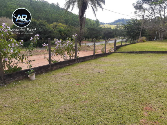 Imagem Chácara com 3 Quartos à Venda, 5 m² em Caneleiras - Ouro Fino