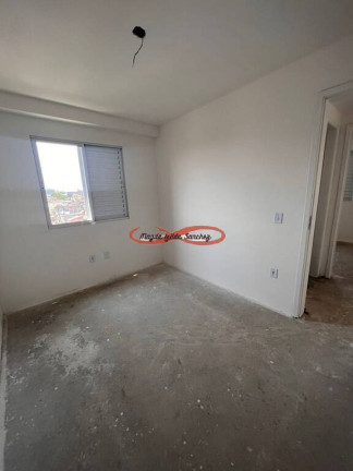 Imagem Apartamento com 2 Quartos à Venda, 47 m² em Vila Carmosina - São Paulo