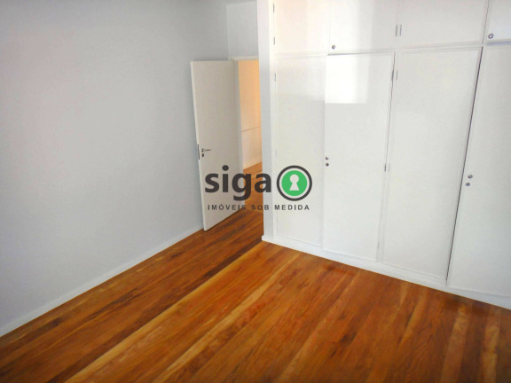 Imagem Casa com 4 Quartos à Venda ou Locação, 450 m² em Morumbi - São Paulo Imagem Casa com 4 Quartos à Venda ou Locação, 450 m² em Morumbi - São Paulo