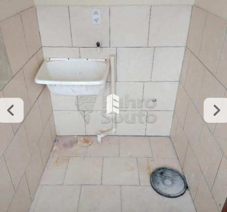 Apartamento com 2 Quartos à Venda,  em Areal - Pelotas