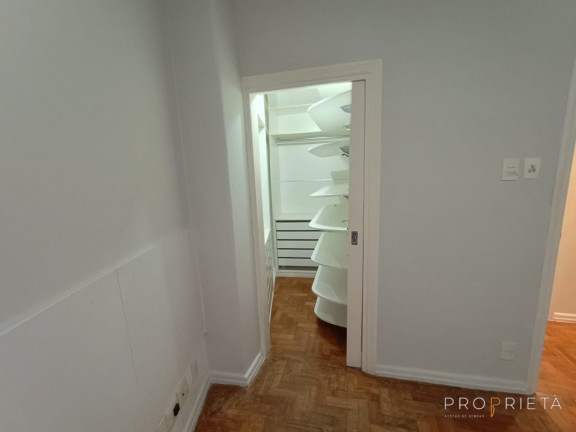Imagem Apartamento com 3 Quartos à Venda, 180 m² em Copacabana - Rio De Janeiro