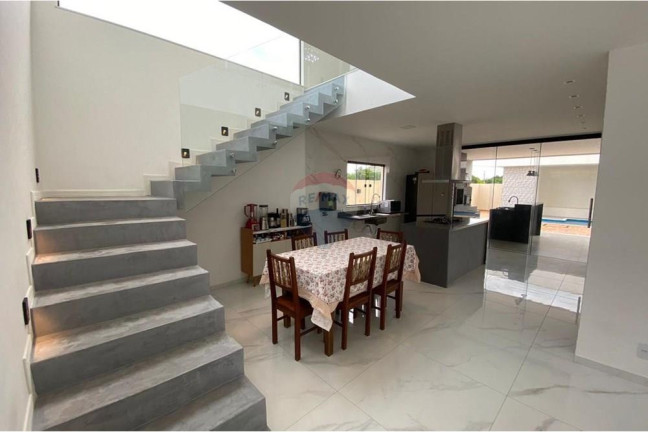 Imagem Casa de Condomínio com 4 Quartos à Venda, 272 m² em Inoa - Maricá