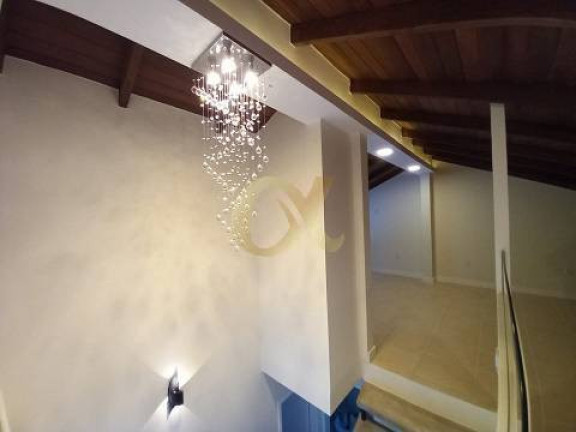 Imagem Casa de Condomínio com 3 Quartos à Venda, 210 m² em Anita Garibaldi - Joinville