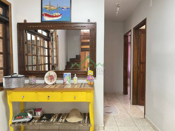 Imagem Casa com 4 Quartos à Venda, 160 m² em Costeira - Balneário Barra Do Sul Imagem Casa com 4 Quartos à Venda, 160 m² em Costeira - Balneário Barra Do Sul