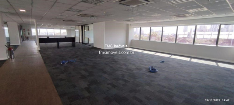 Imagem Imóvel para Alugar, 641 m² em Tamboré - Barueri Imagem Imóvel para Alugar, 641 m² em Tamboré - Barueri