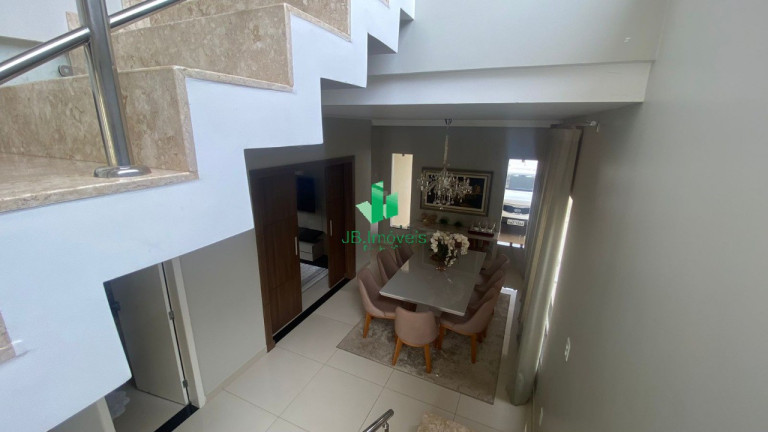 Imagem Casa com 4 Quartos à Venda, 237 m² em Morada Da Serra - Montes Claros Imagem Casa com 4 Quartos à Venda, 237 m² em Morada Da Serra - Montes Claros