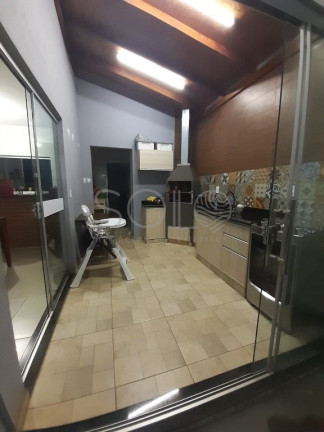 Imagem Casa com 3 Quartos à Venda, 252 m² em Cidade Jardim - Araraquara Imagem Casa com 3 Quartos à Venda, 252 m² em Cidade Jardim - Araraquara