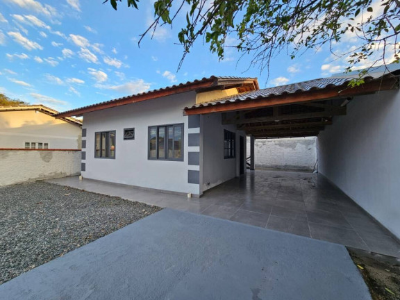 Imagem Casa com 2 Quartos à Venda, 90 m² em Centro - Balneário Barra Do Sul Imagem Casa com 2 Quartos à Venda, 90 m² em Centro - Balneário Barra Do Sul