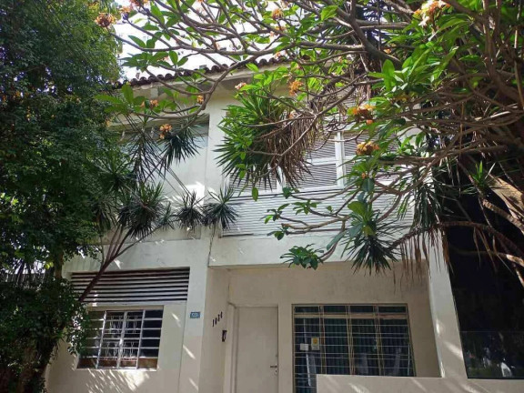 Imagem Casa com 3 Quartos à Venda, 120 m² Imagem Casa com 3 Quartos à Venda, 120 m²