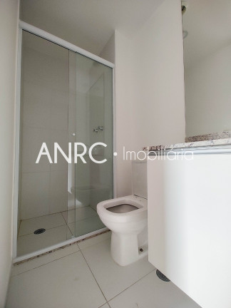 Imagem Imóvel com 2 Quartos para Alugar, 76 m² em Jardim Tupanci - Barueri