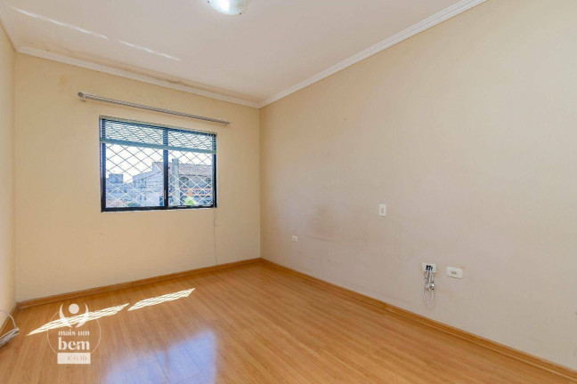 Imagem Sobrado com 3 Quartos à Venda, 220 m² em Portão - Curitiba