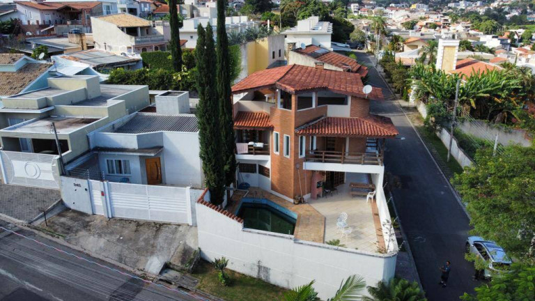 Imagem Casa com 3 Quartos à Venda, 220 m² em Jardim Das Flores - Atibaia Imagem Casa com 3 Quartos à Venda, 220 m² em Jardim Das Flores - Atibaia