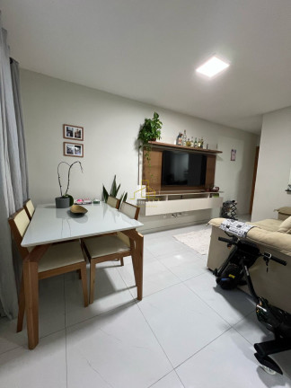 Imagem Imóvel com 2 Quartos à Venda, 48 m² em Tucum - Cariacica Imagem Imóvel com 2 Quartos à Venda, 48 m² em Tucum - Cariacica