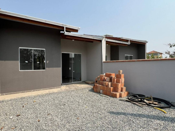 Imagem Casa com 2 Quartos à Venda, 47 m² em Centro - Balneário Barra Do Sul Imagem Casa com 2 Quartos à Venda, 47 m² em Centro - Balneário Barra Do Sul