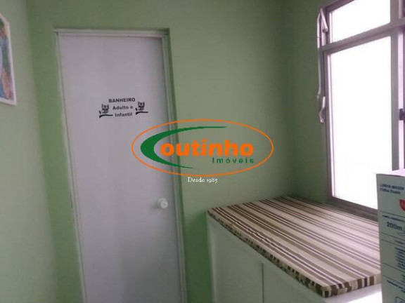 Imagem Casa com 6 Quartos à Venda, 170 m² em Vila Isabel - Rio De Janeiro Imagem Casa com 6 Quartos à Venda, 170 m² em Vila Isabel - Rio De Janeiro