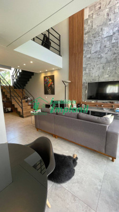 Imagem Casa com 2 Quartos à Venda, 300 m² em Chácaras Aracary - Várzea Paulista Imagem Casa com 2 Quartos à Venda, 300 m² em Chácaras Aracary - Várzea Paulista