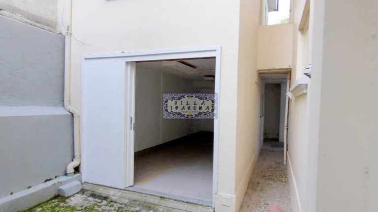 Imagem Casa com 10 Quartos para Alugar, 684 m² em Botafogo - Rio De Janeiro Imagem Casa com 10 Quartos para Alugar, 684 m² em Botafogo - Rio De Janeiro