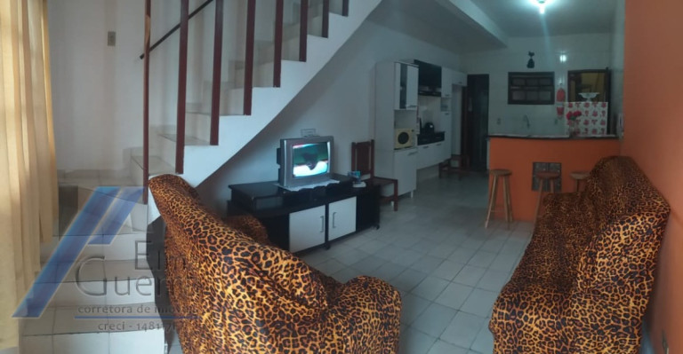 Imagem Casa com 3 Quartos à Venda, 80 m² em Centro - Ubatuba Imagem Casa com 3 Quartos à Venda, 80 m² em Centro - Ubatuba