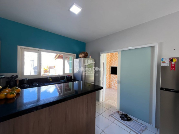 Imagem Casa com 2 Quartos à Venda, 107 m² em Barra Do Sai - Itapoá
