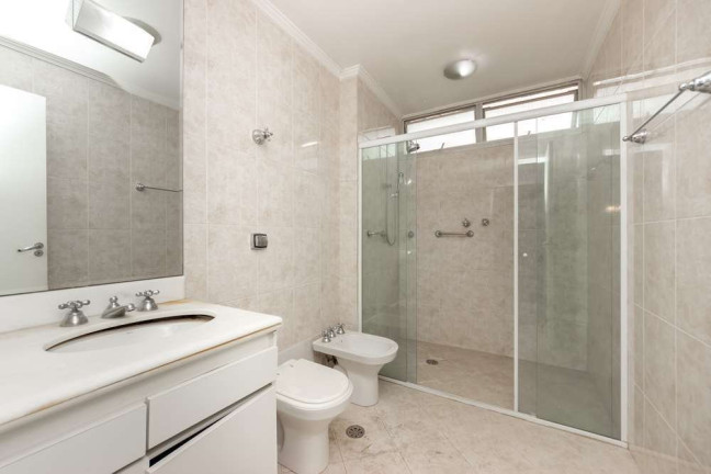 Imagem Apartamento com 3 Quartos à Venda, 210 m² em Itaim Bibi - São Paulo