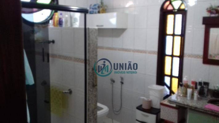 Imagem Casa com 2 Quartos à Venda, 360 m² em Itaipu - Niterói Imagem Casa com 2 Quartos à Venda, 360 m² em Itaipu - Niterói