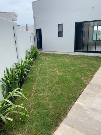 Imagem Casa com 3 Quartos à Venda, em Petrópolis - Porto Alegre Imagem Casa com 3 Quartos à Venda, em Petrópolis - Porto Alegre