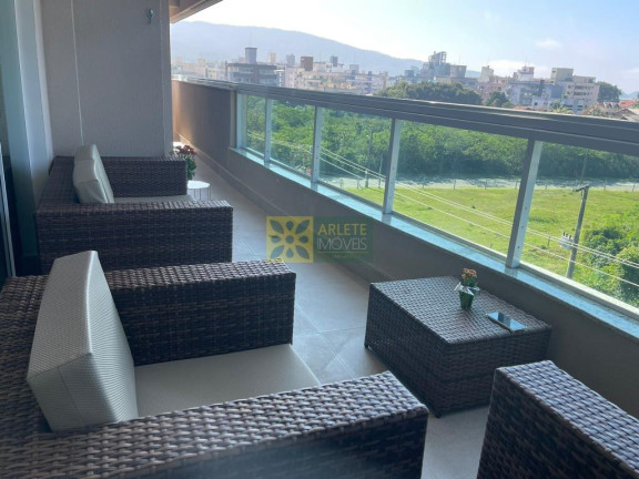 Imagem Apartamento com 3 Quartos à Venda, 90 m² em Bombas - Bombinhas Imagem Apartamento com 3 Quartos à Venda, 90 m² em Bombas - Bombinhas