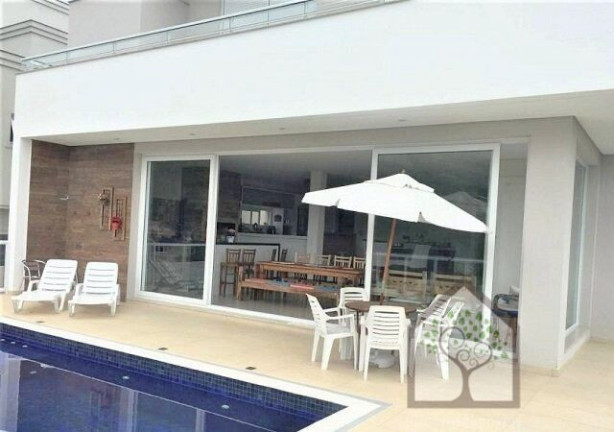 Imagem Casa de Condomínio com 4 Quartos à Venda, 530 m² em Córrego Grande - Florianópolis