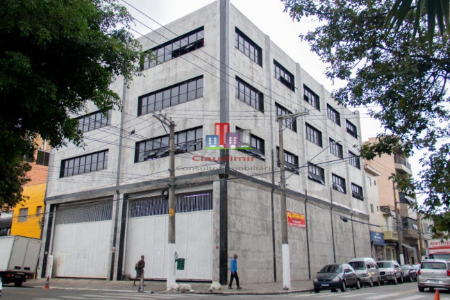 Imagem Imóvel Comercial à Venda ou Locação, 2.300 m² em Brás - São Paulo Imagem Imóvel Comercial à Venda ou Locação, 2.300 m² em Brás - São Paulo