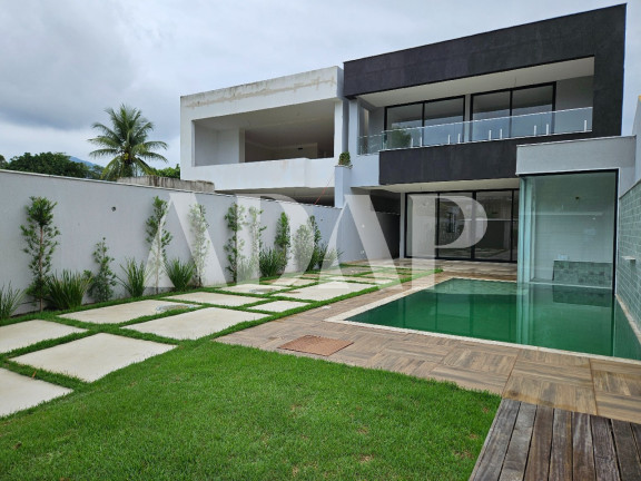 Casa com 4 Quartos à Venda, 365 m² em Barra Da Tijuca - Rio De Janeiro
