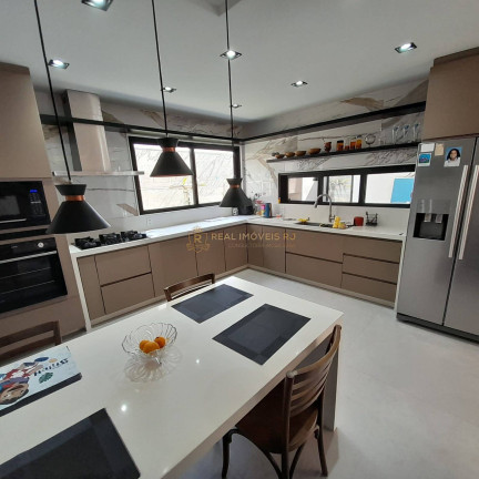 Imagem Casa com 3 Quartos à Venda, 420 m² em Vargem Pequena - Rio De Janeiro Imagem Casa com 3 Quartos à Venda, 420 m² em Vargem Pequena - Rio De Janeiro