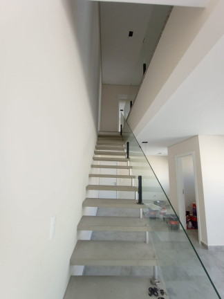 Imagem Sobrado com 2 Quartos à Venda, 68 m² em Centro - Camboriú Imagem Sobrado com 2 Quartos à Venda, 68 m² em Centro - Camboriú