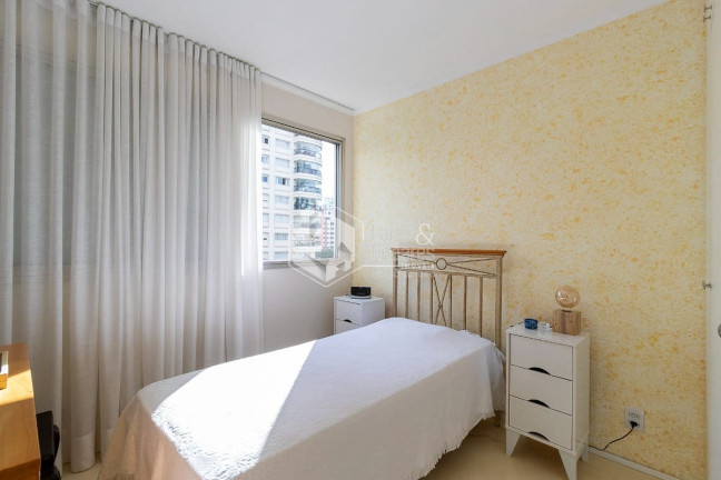 Imagem Apartamento com 3 Quartos à Venda, 92 m² em Vila Uberabinha - São Paulo