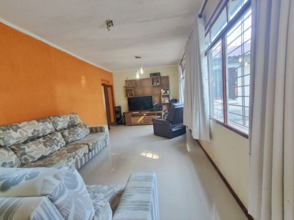 Imagem Imóvel com 5 Quartos à Venda, em Belém Novo - Porto Alegre Imagem Imóvel com 5 Quartos à Venda, em Belém Novo - Porto Alegre