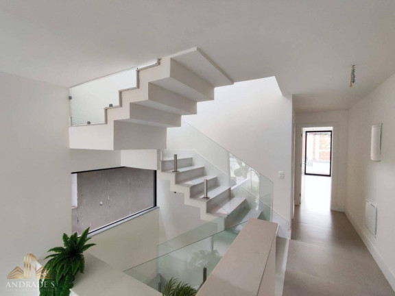 Imagem Casa de Condomínio com 4 Quartos à Venda, 350 m² em Barra Da Tijuca - Rio De Janeiro