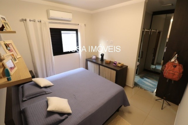 Imagem Casa com 3 Quartos à Venda, em Vila Do Golfe - Ribeirão Preto Imagem Casa com 3 Quartos à Venda, em Vila Do Golfe - Ribeirão Preto