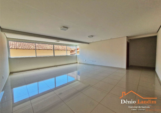 Imagem Apartamento com 3 Quartos à Venda, 120 m² em Ibituruna - Montes Claros Imagem Apartamento com 3 Quartos à Venda, 120 m² em Ibituruna - Montes Claros