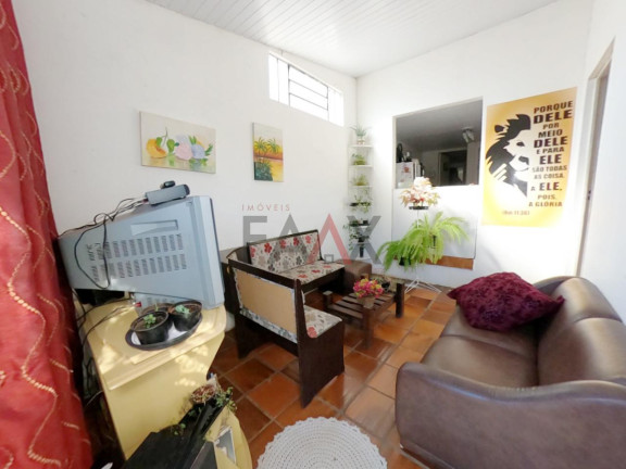 Imagem Casa com 1 Quarto à Venda, 146 m² em Bonsucesso - Guarapuava Imagem Casa com 1 Quarto à Venda, 146 m² em Bonsucesso - Guarapuava