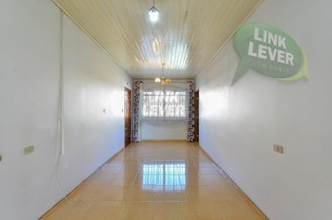 Imagem Casa com 5 Quartos à Venda, 200 m² em Tingui - Curitiba