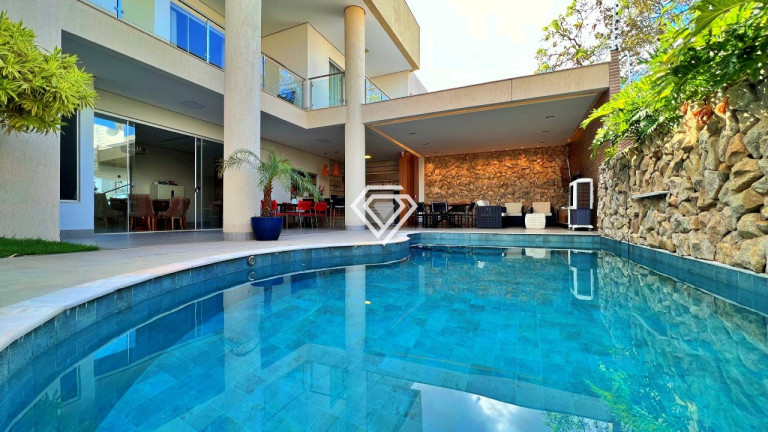 Imagem Sobrado com 5 Quartos à Venda, 425 m² em Plano Diretor Sul - Palmas Imagem Sobrado com 5 Quartos à Venda, 425 m² em Plano Diretor Sul - Palmas