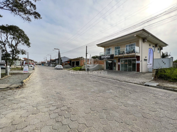Imagem Casa com 3 Quartos à Venda, 250 m² em Centro - Balneário Barra Do Sul Imagem Casa com 3 Quartos à Venda, 250 m² em Centro - Balneário Barra Do Sul