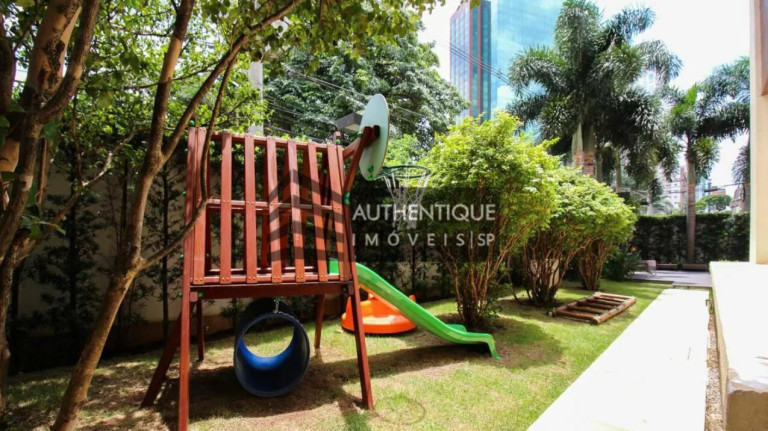 Imagem Cobertura com 3 Quartos à Venda, 245 m² em Itaim Bibi - São Paulo