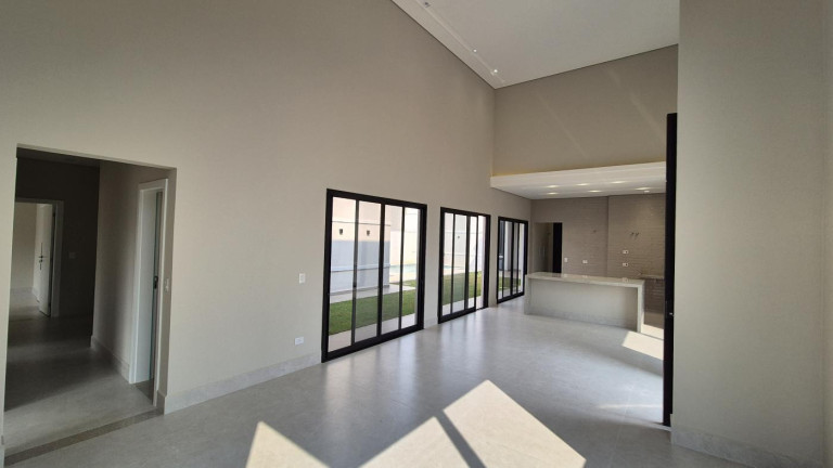 Imagem Casa com 4 Quartos à Venda, 243 m² em Cognópolis - Foz Do Iguaçu